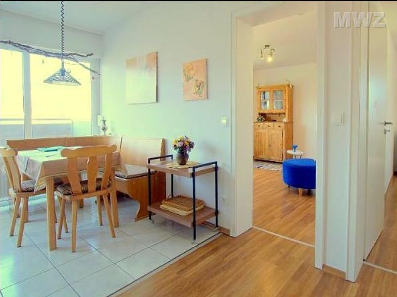Große 3-Zimmer Wohnung mit Balkon und Garage, 67098 Bad Dürkheim, Wohnung