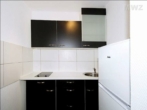 - Apartment mit Balkon