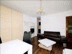 - Apartment mit Balkon